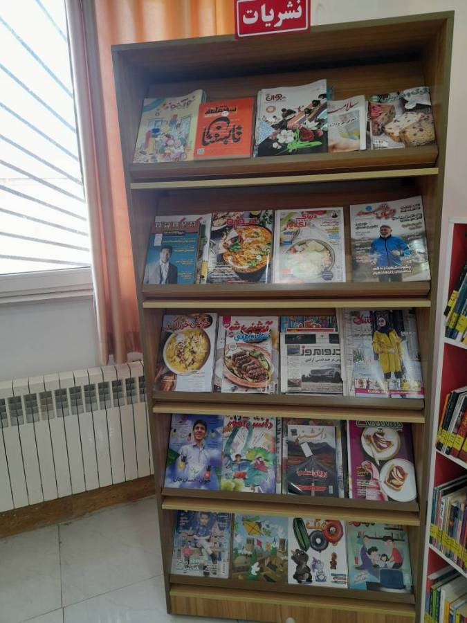 قفسه نشریات