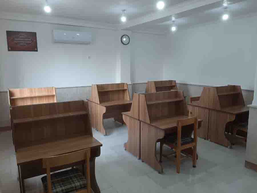 سالن مطالعه خواهران